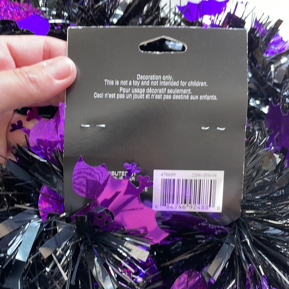 Happy Haunting -  Purple and black Bat Garland - Picture 4 of 4